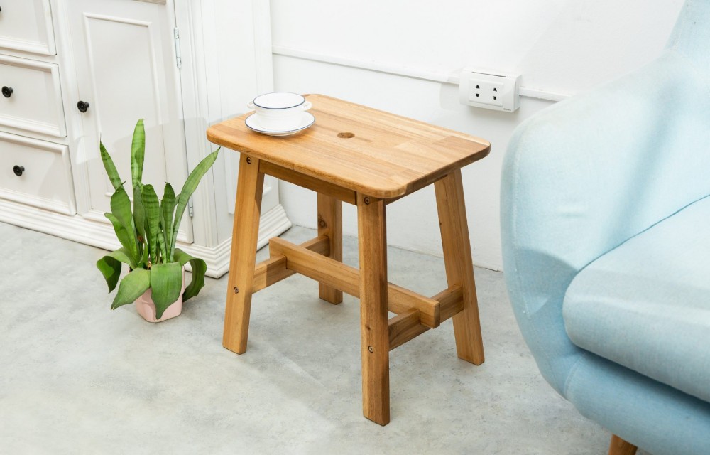 RECTANGULAR TOP ACACIA WOOD STOOL NATURAL COLOR